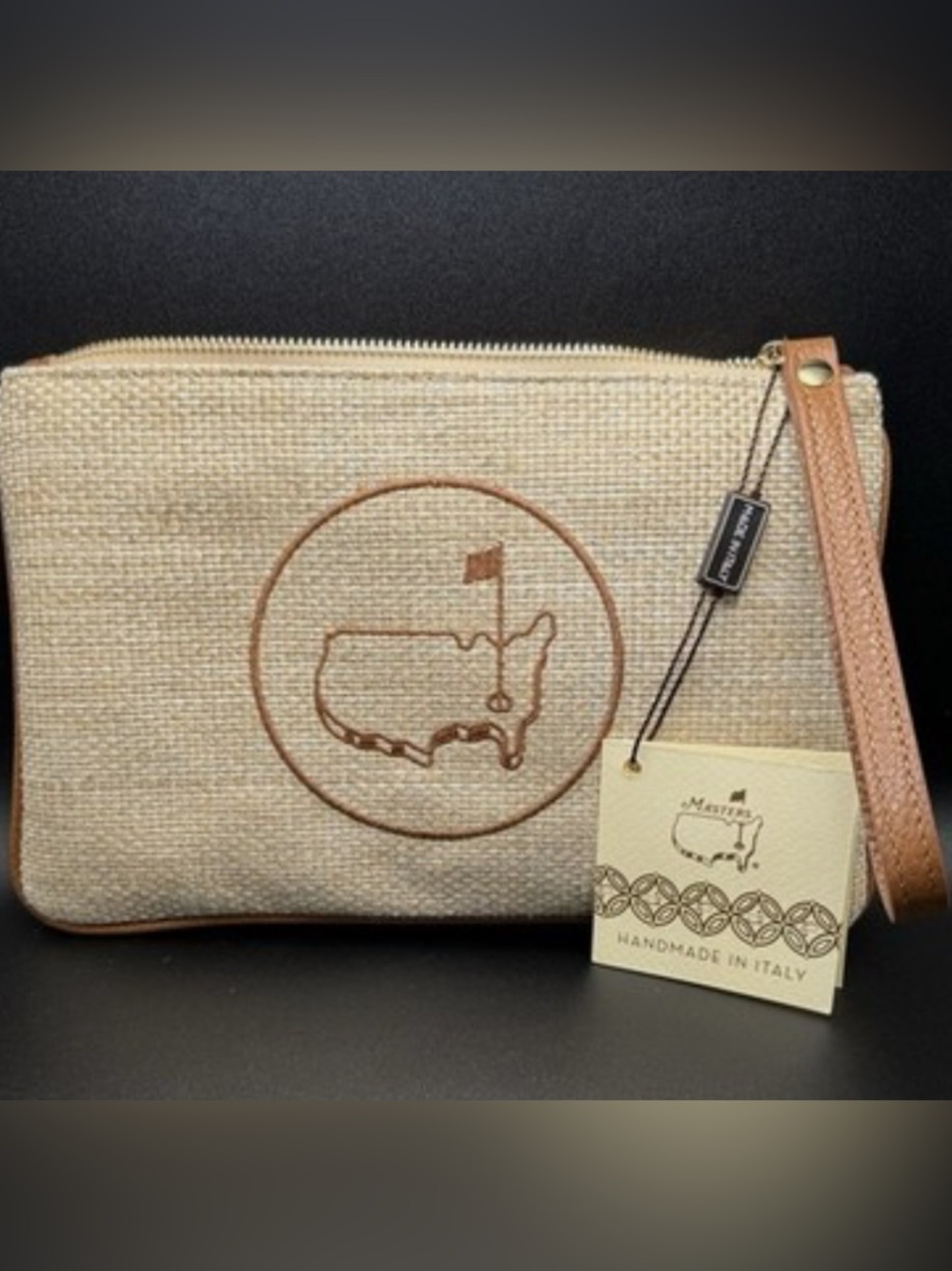 Beautiful Masters Clutch woven with Golf Logo, dust bag with included, NEW